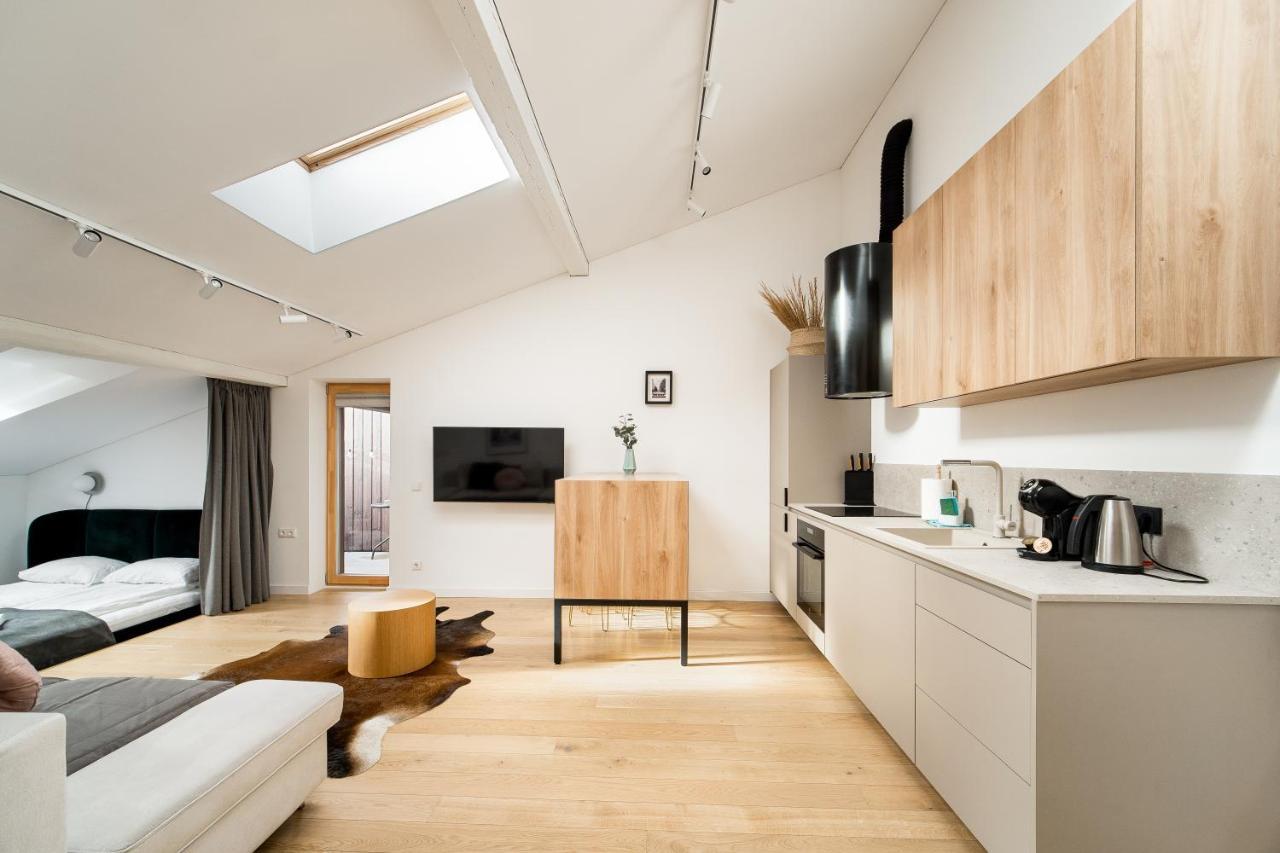 Owl Jazz Apartments - Luxury Apartments In The Heart Of The City Kaunas Exterior photo