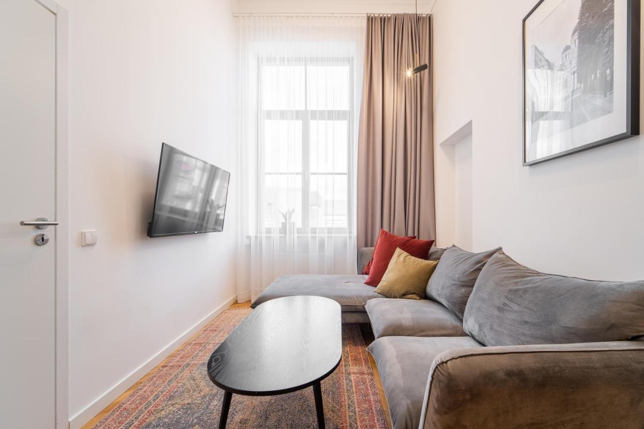 Owl Jazz Apartments - Luxury Apartments In The Heart Of The City Kaunas Exterior photo
